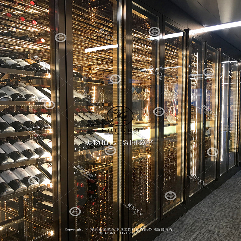 爱敦堡恒温酒柜